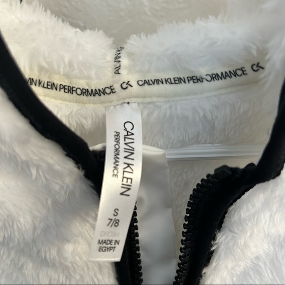 Calvin Klein Performance Fleece Pullover Hoodie - Girls Size 7/8 - Picture 3 of 5